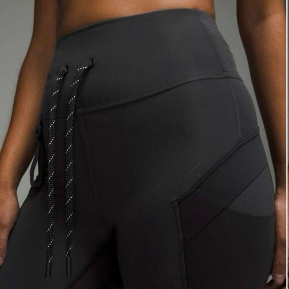NWT Lululemon Athletica Black Cargo Super-High-Rise Hiking Tights 25". - Picture 2 of 10